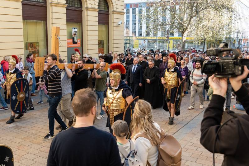 2025_04_12_varosi keresztut_47.jpg